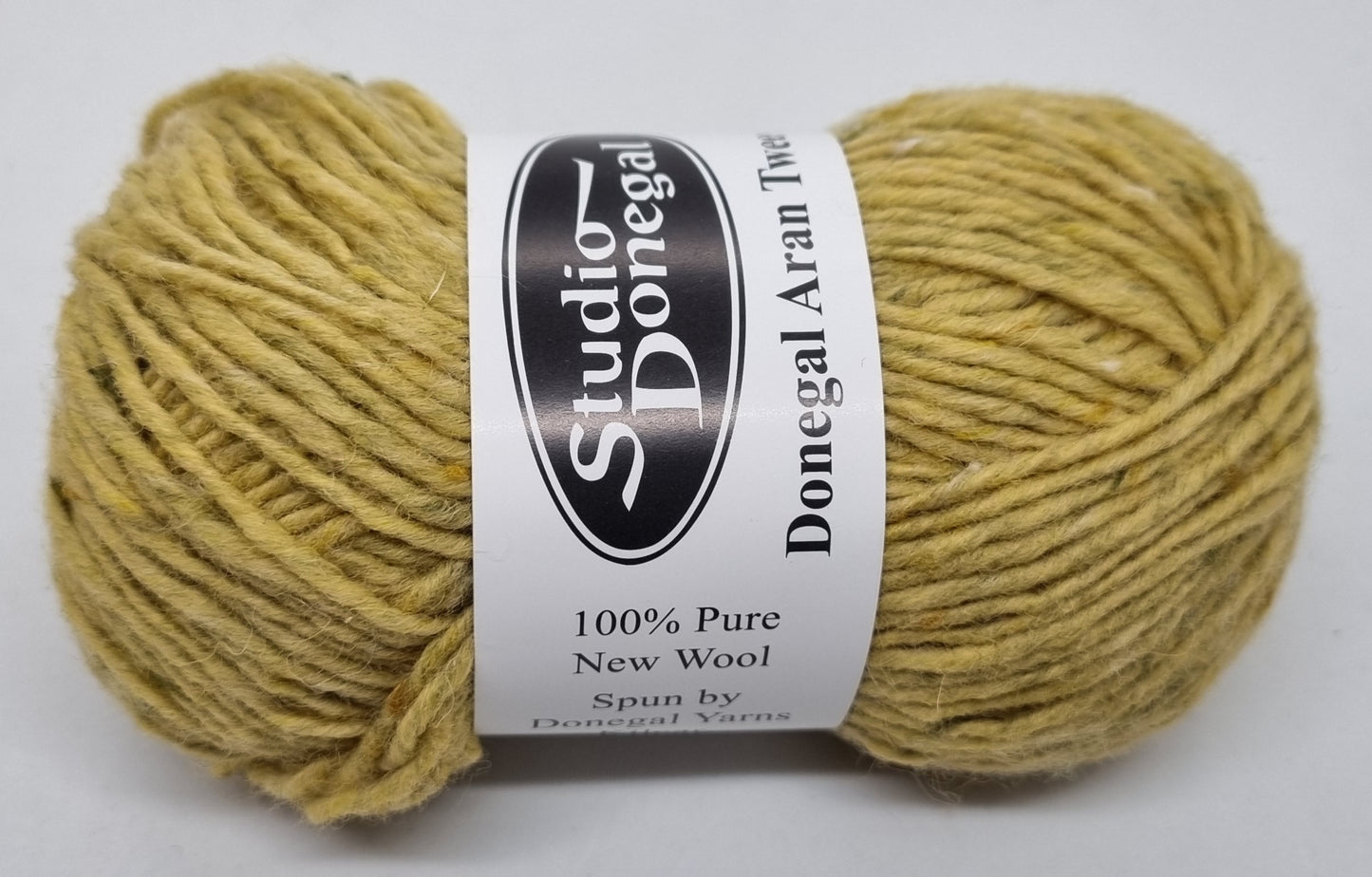 Studio Donegal Aran Tweed