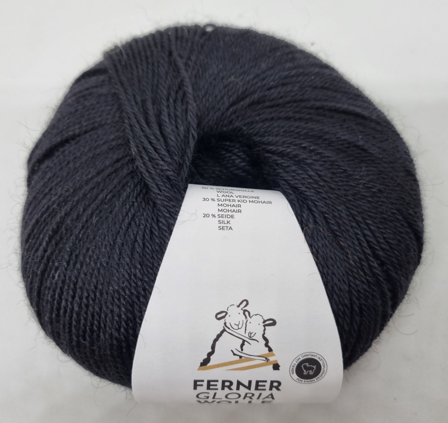 Ferner Wolle Gloria 50 % Merino, 30 % Super Kid Mohair, 20 % Seide 50 g