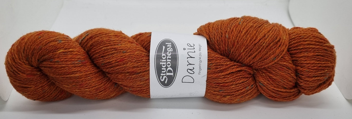 Studio Donegal Darnie ca.  100 g 410 m  100 % Lambswool