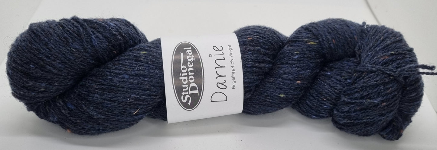 Studio Donegal Darnie ca.  100 g 410 m  100 % Lambswool