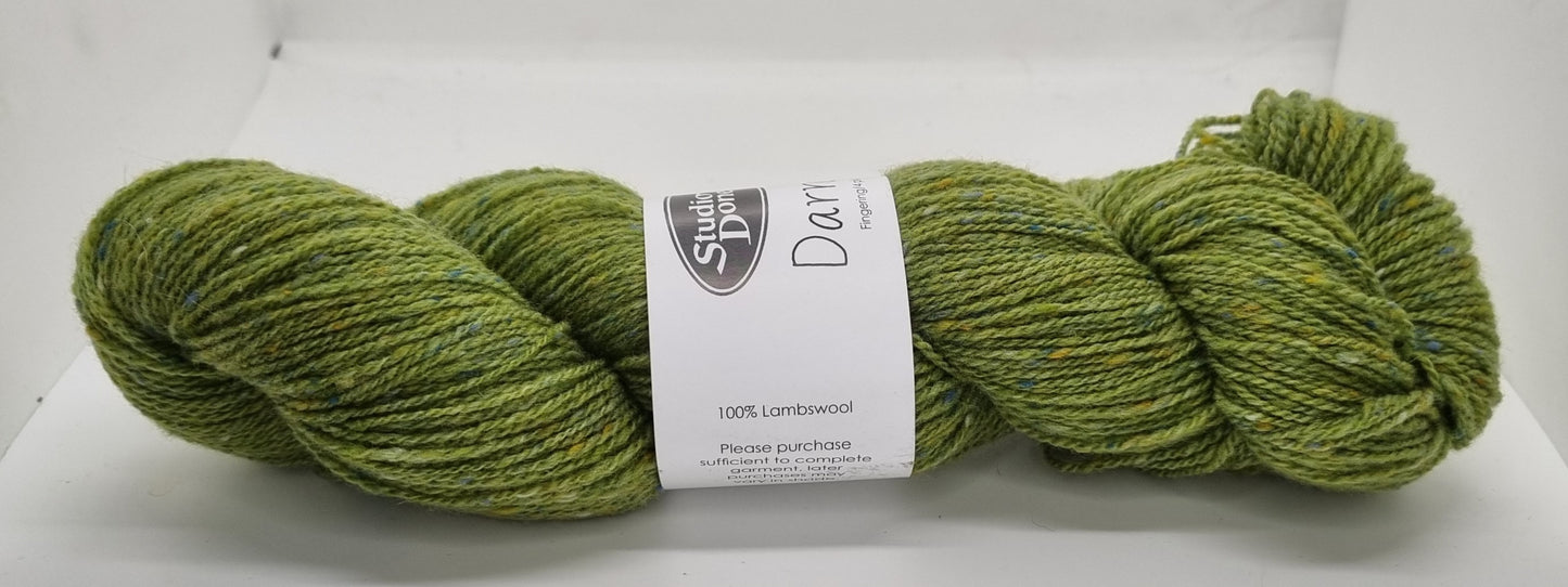 Studio Donegal Darnie ca.  100 g 410 m  100 % Lambswool