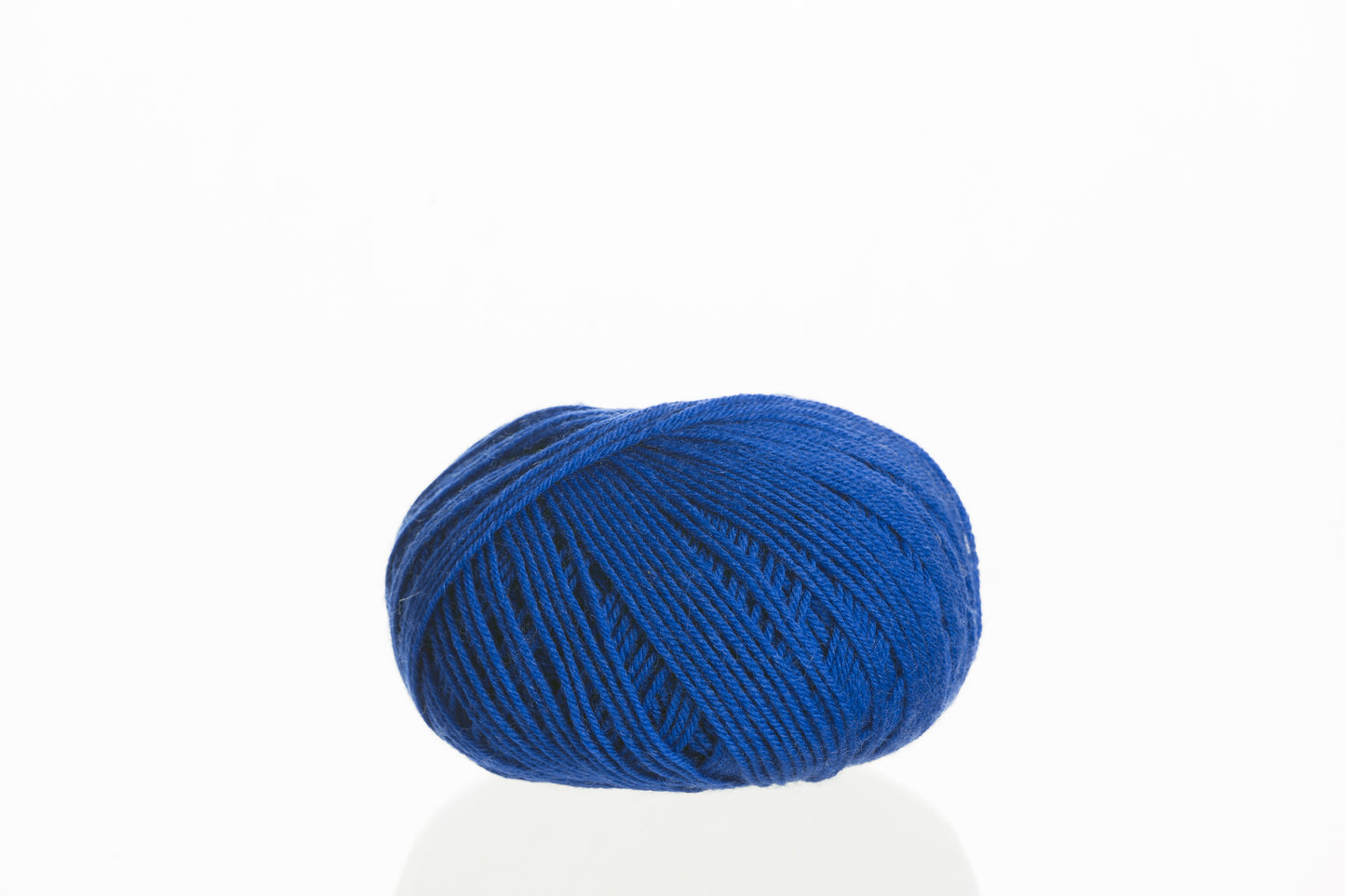 Ferner Wolle Lungauer Vielseitige 210 75 % Merino, 25 % Polyamid Socken und Pulloverwolle 50 g