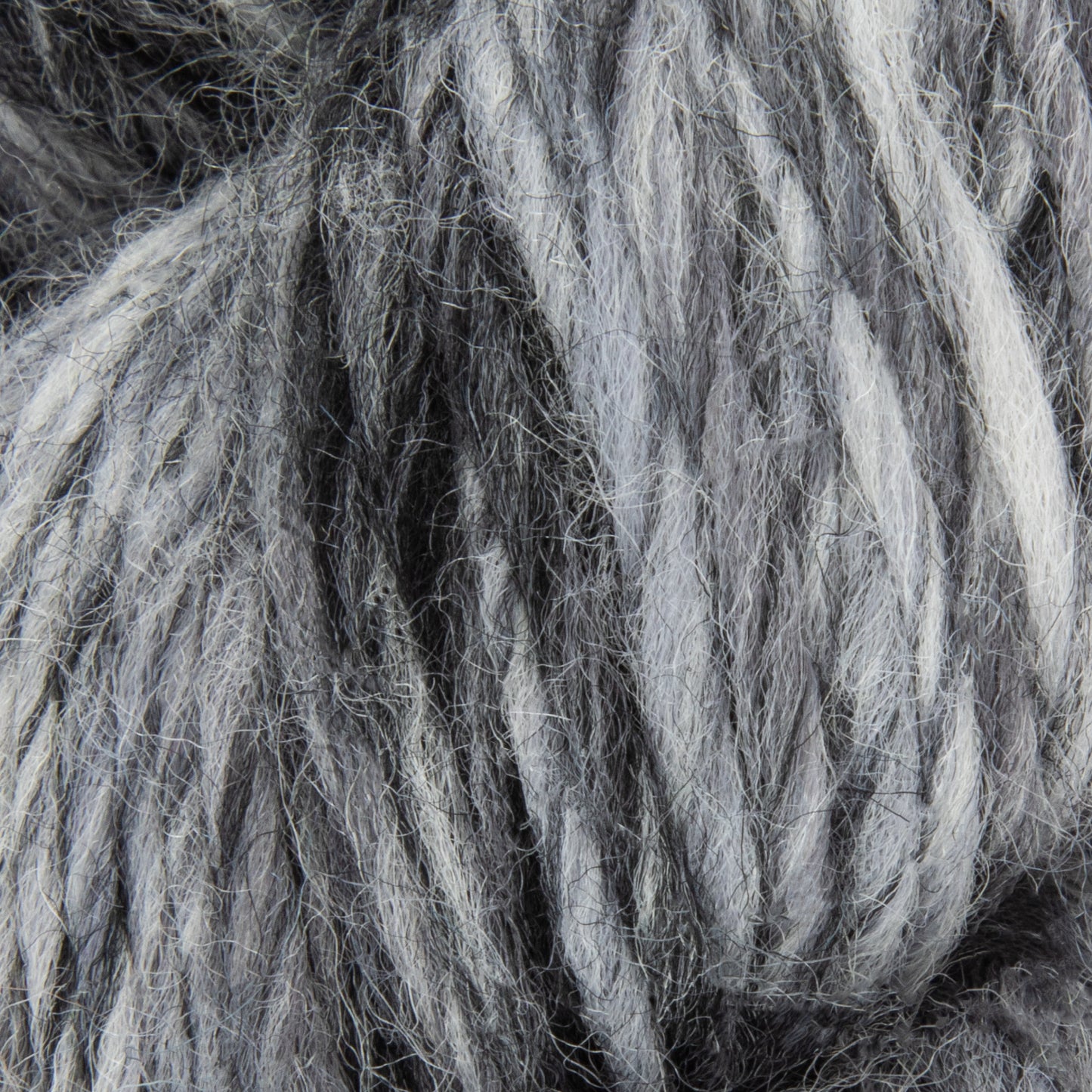 West Yorkshire The Croft Wild Shetland Aran Roving 100 g