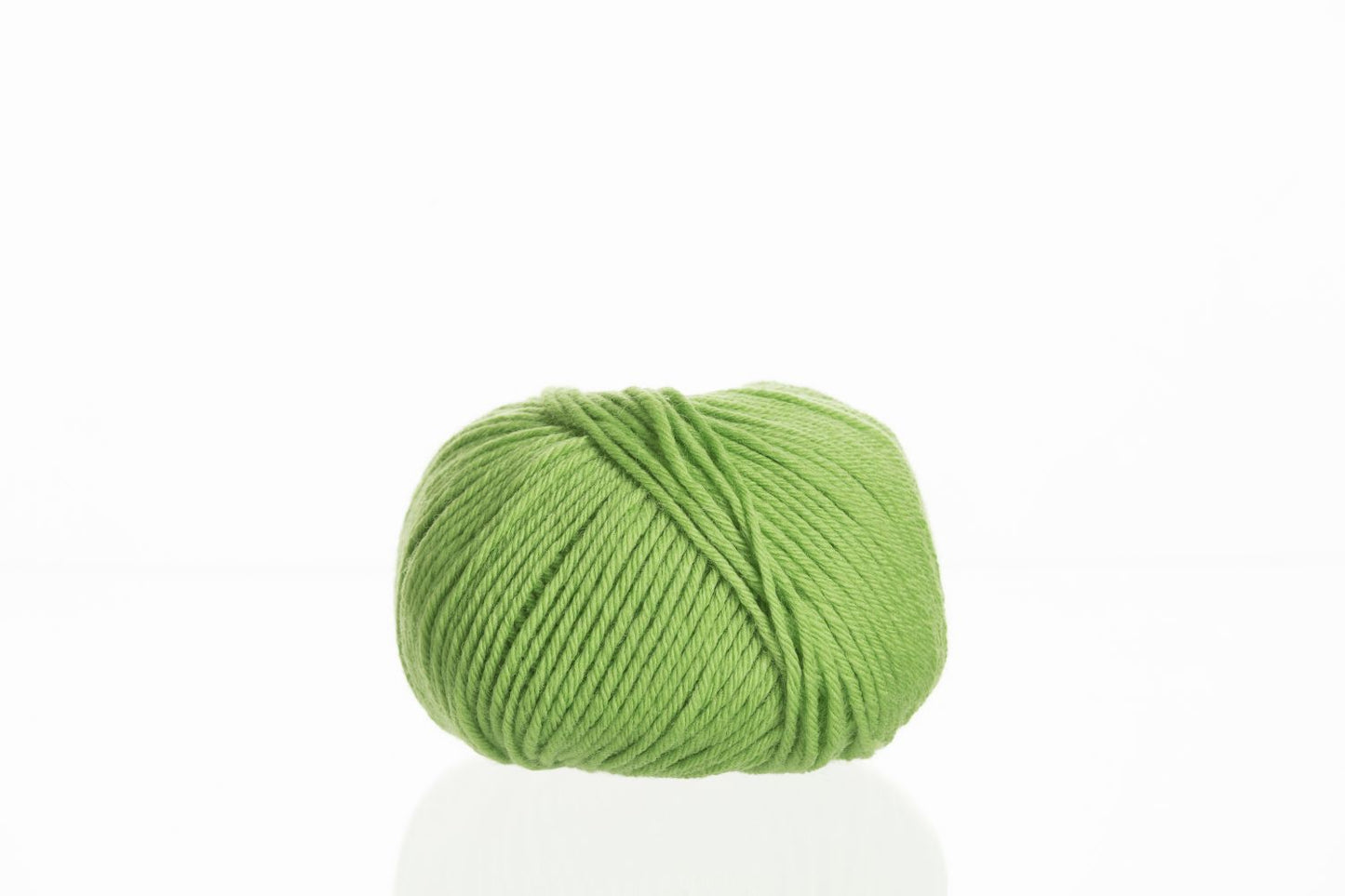 Ferner Wolle Lungauer Vielseitige 125 75 % Merino, 25 % Polyamid Socken und Pulloverwolle 50 g