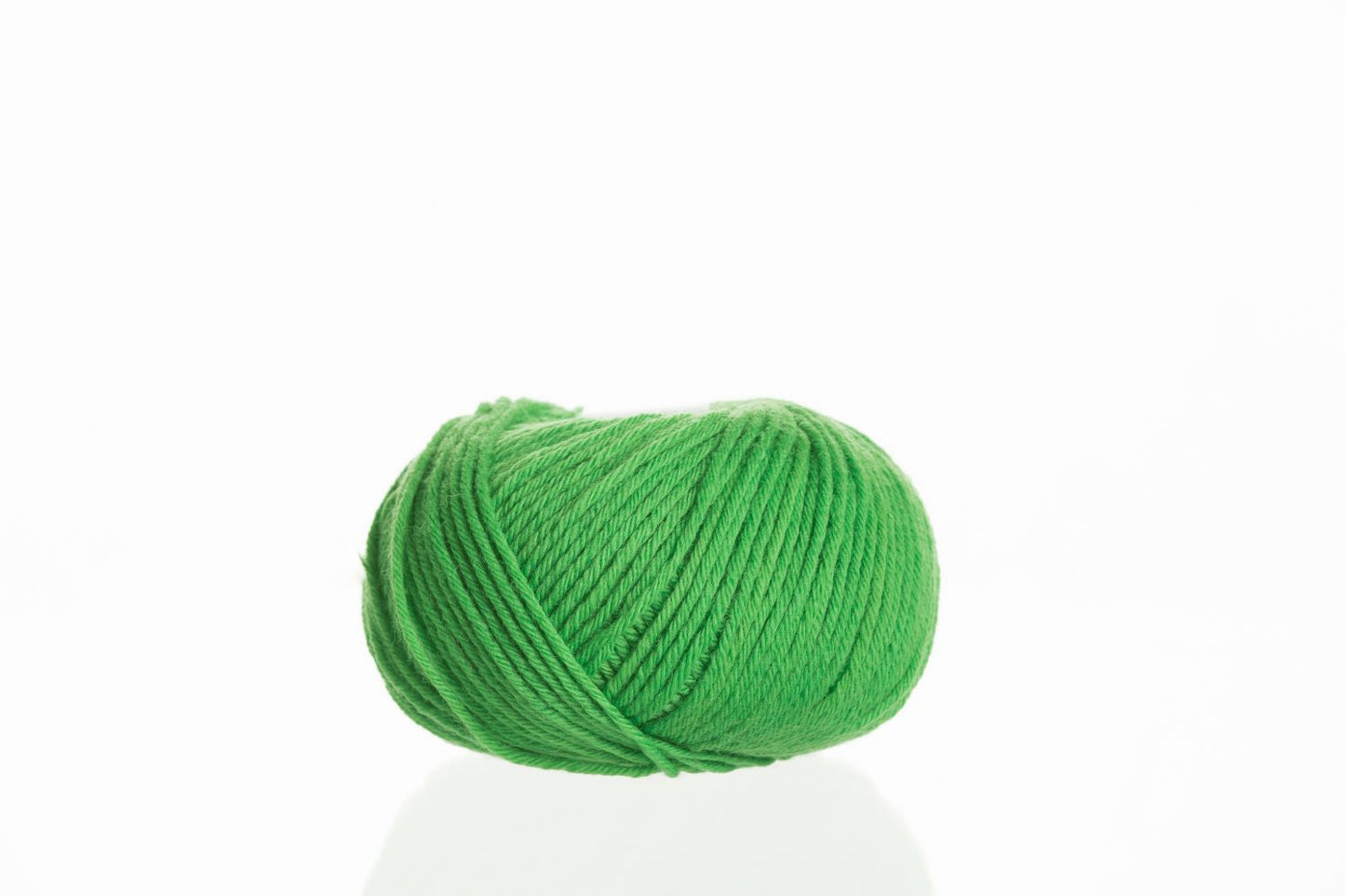 Ferner Wolle Lungauer Vielseitige 125 75 % Merino, 25 % Polyamid Socken und Pulloverwolle 50 g