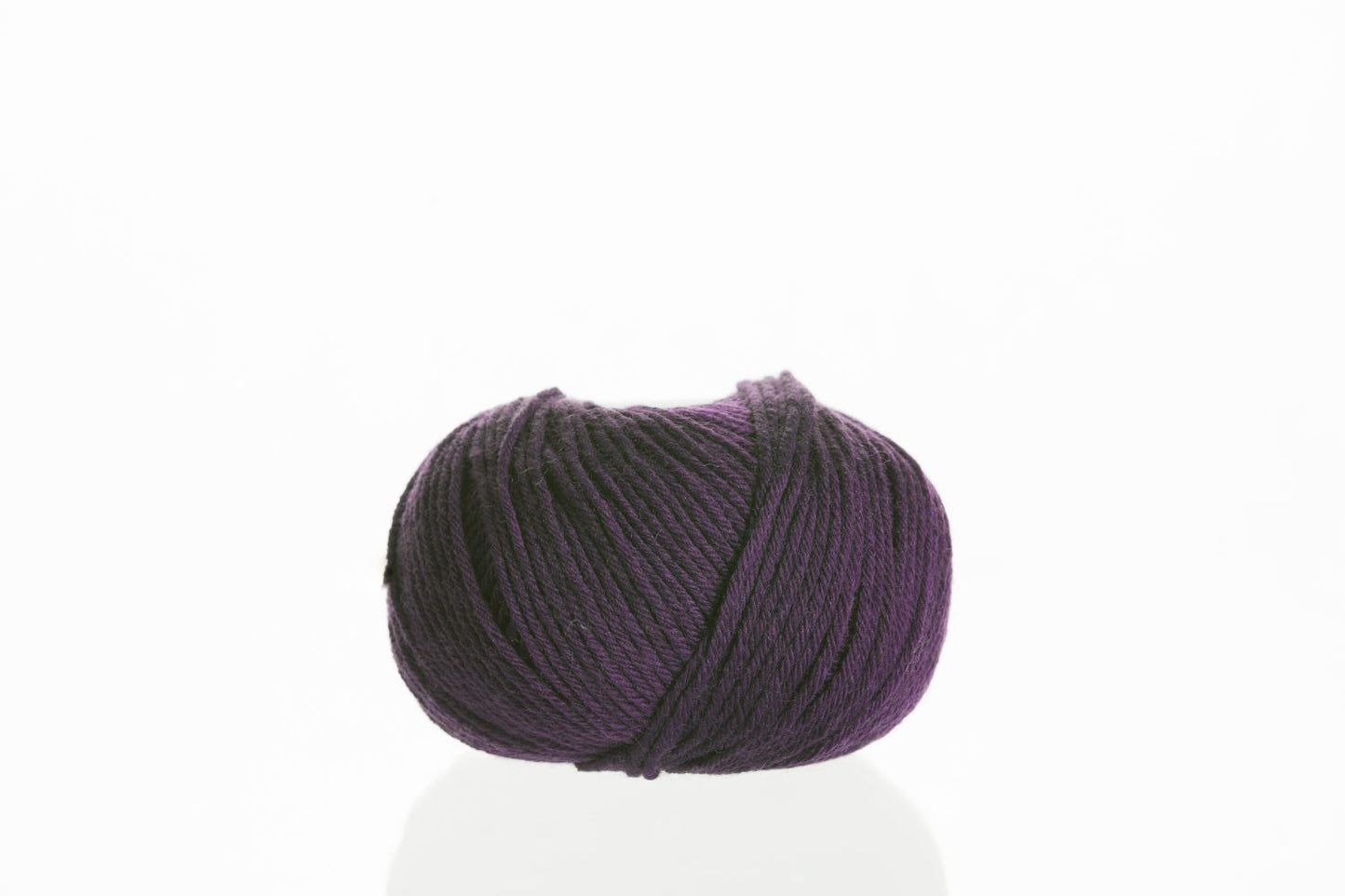 Ferner Wolle Lungauer Vielseitige 125 75 % Merino, 25 % Polyamid Socken und Pulloverwolle 50 g